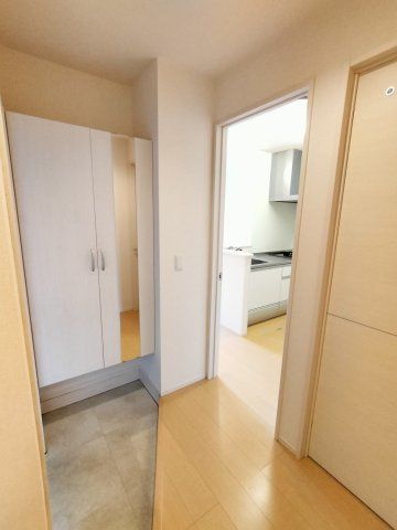 玄関　別のお部屋の写真です