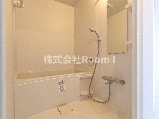 バス・シャワールーム　きれいなお風呂です