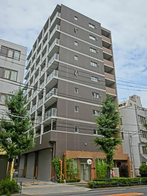 建物外観　重厚感のある外観