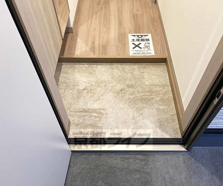 玄関　段差の少ない玄関