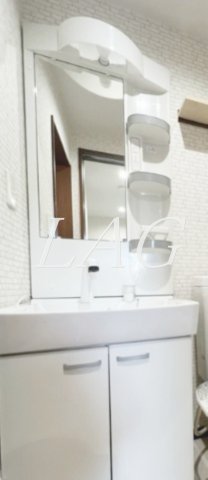 洗面設備　独立洗面台です。