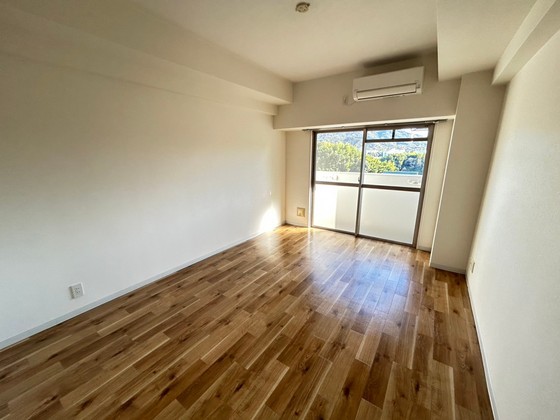 居室・リビング　※別部屋の写真です