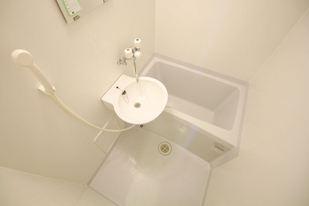 バス・シャワールーム　現況を優先