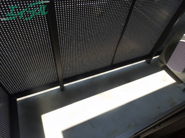 バルコニー　同物件別室画像