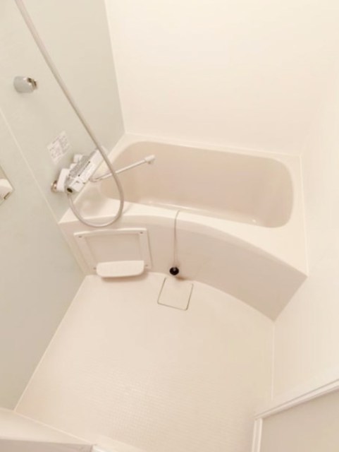 バス・シャワールーム　別部屋同仕様タイプ