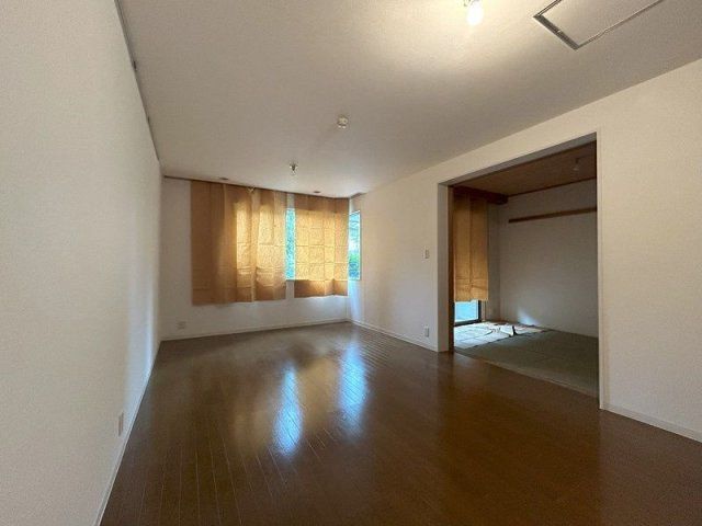 居室・リビング　※全て別号室のお写真。内装等参考にしてください。