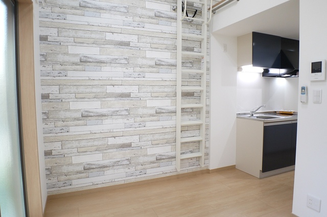 居室・リビング　使いやすい形の為、レイアウトを楽しめます♪