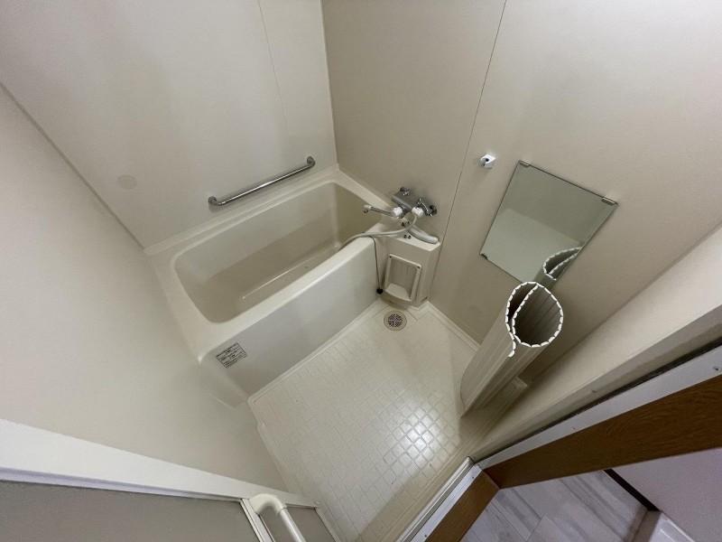 バス・シャワールーム　浴室