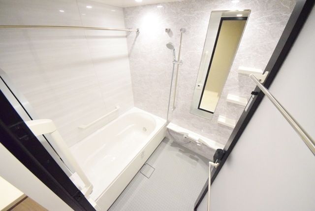 バス・シャワールーム　★★バストイレ別物件★★