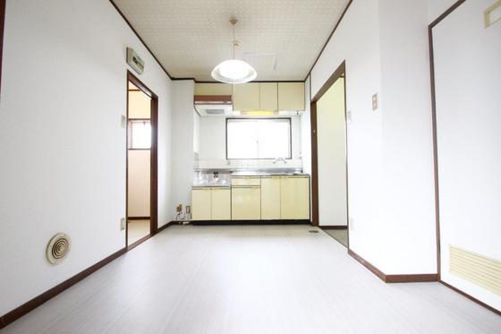 居室・リビング　※別室の写真を使用しております※