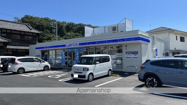 コンビニ　ローソン（コンビニ）まで400m