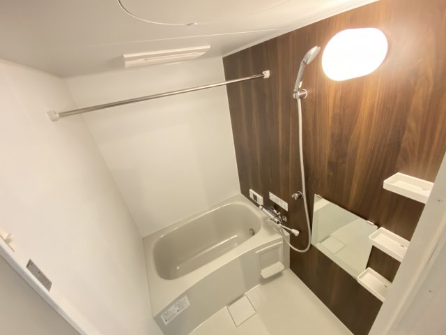 バス・シャワールーム　お風呂で日々の疲れを落としましょう