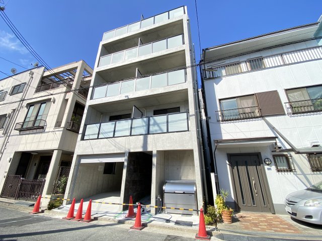 建物外観　外観は落ち着いています