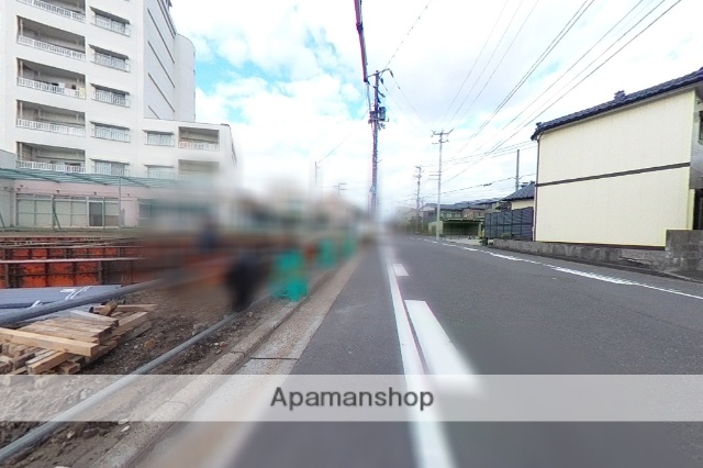 その他　前面道路（その他）まで0m