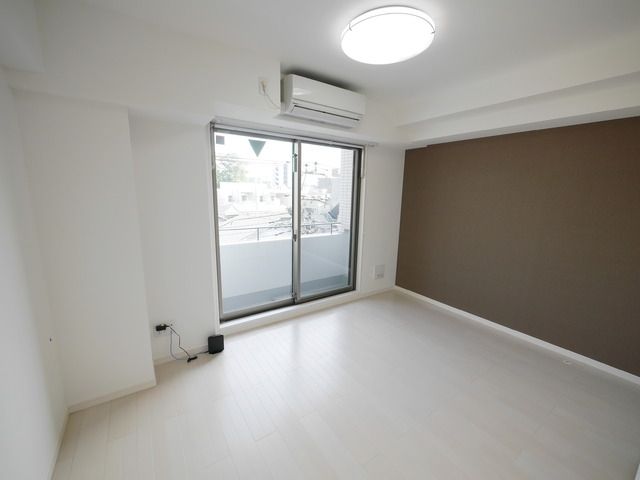 居室・リビング　★お部屋探しはタウンハウジング稲田堤店まで★