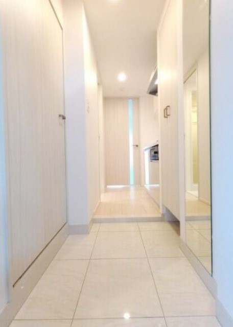 玄関　別部屋同仕様