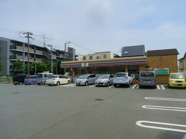 コンビニ　セブンイレブン 西宮荒木町店（コンビニ）まで710m