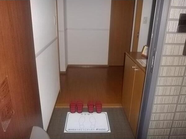 玄関