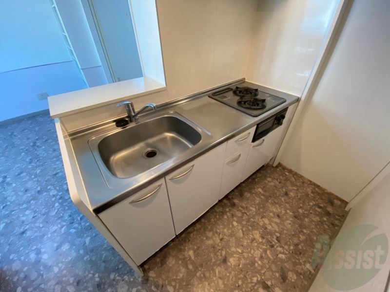 キッチン　２口システムキッチンですのですぐにお料理に使えます！