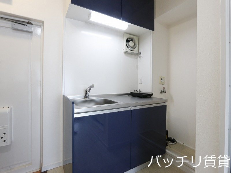 キッチン　別号室の画像。現況優先