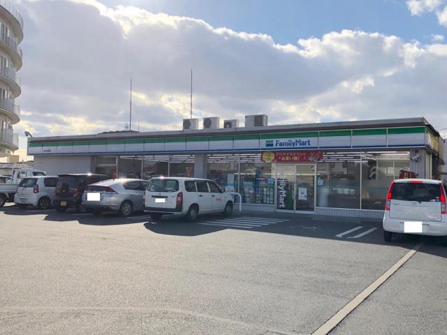 コンビニ　ファミリーマート北長瀬店（コンビニ）まで211m