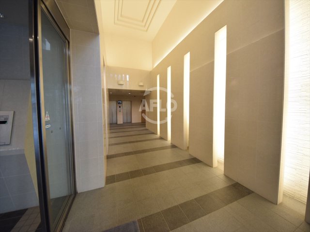 ロビー　KDX堺筋本町レジデンス　ロビー