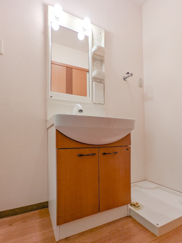 洗面設備　図面と現状に相違がある場合には現状を優先