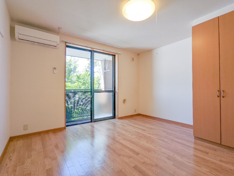 居室・リビング　図面と現状に相違がある場合には現状を優先