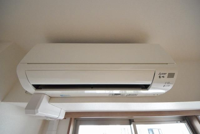 その他　★エアコン★