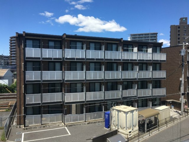 建物外観　外観は落ち着いています