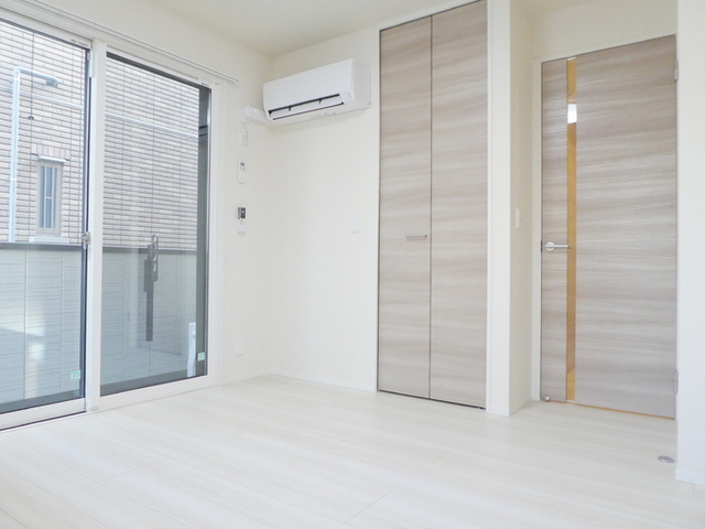 居室・リビング　洋室