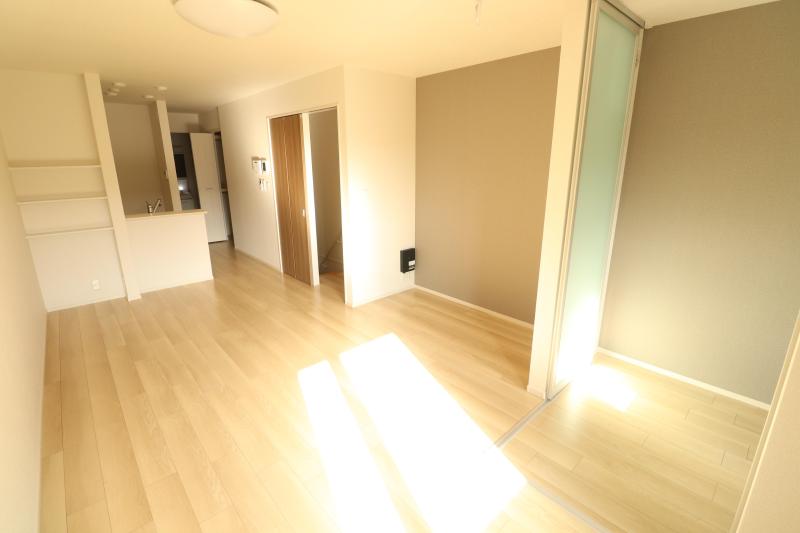 居室・リビング　13.7帖のリビング