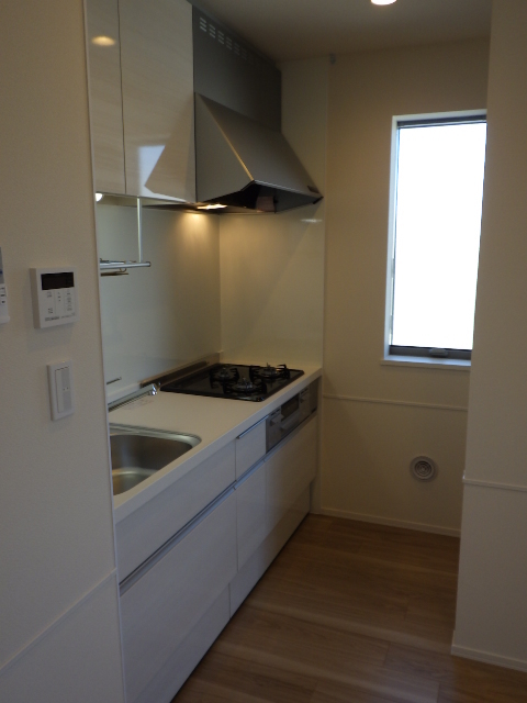 キッチン　★ガスコンロ３口グリル付きシステムキッチン★