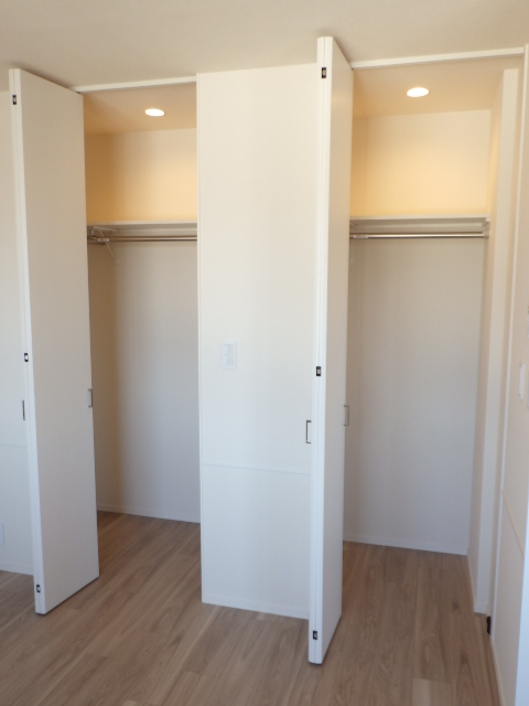 収納　★ウォークインクローゼット２ヵ所あり★