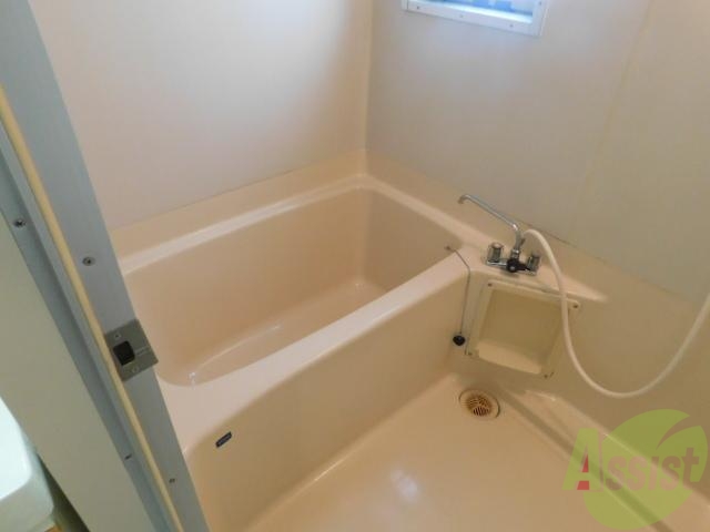 バス・シャワールーム　キレイなお風呂ですね