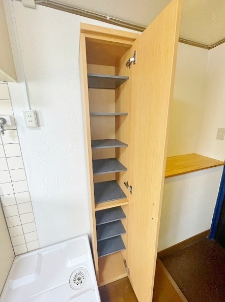 エントランス　★トールタイプシューズBOXなので棚を外せばブーツも置けます