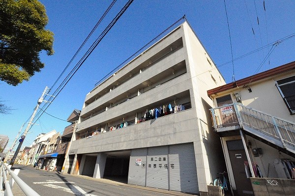 建物外観　★外観★