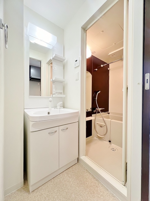 洗面設備　洗髪洗面化粧台