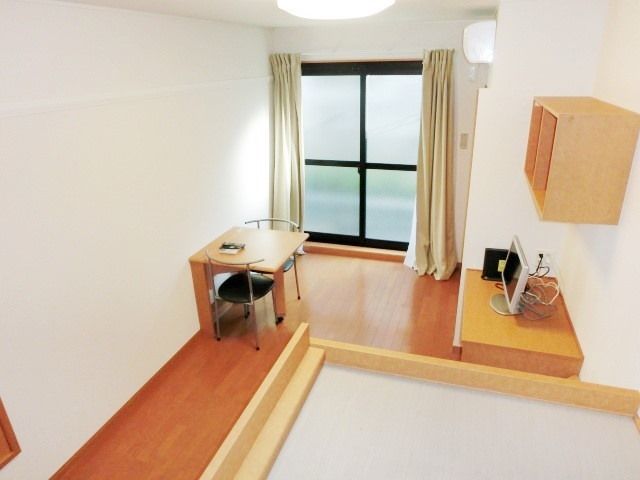 その他部屋・スペース　ベットからの眺めです