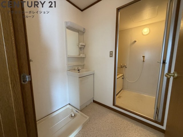 洗面設備　室内洗濯機置き場