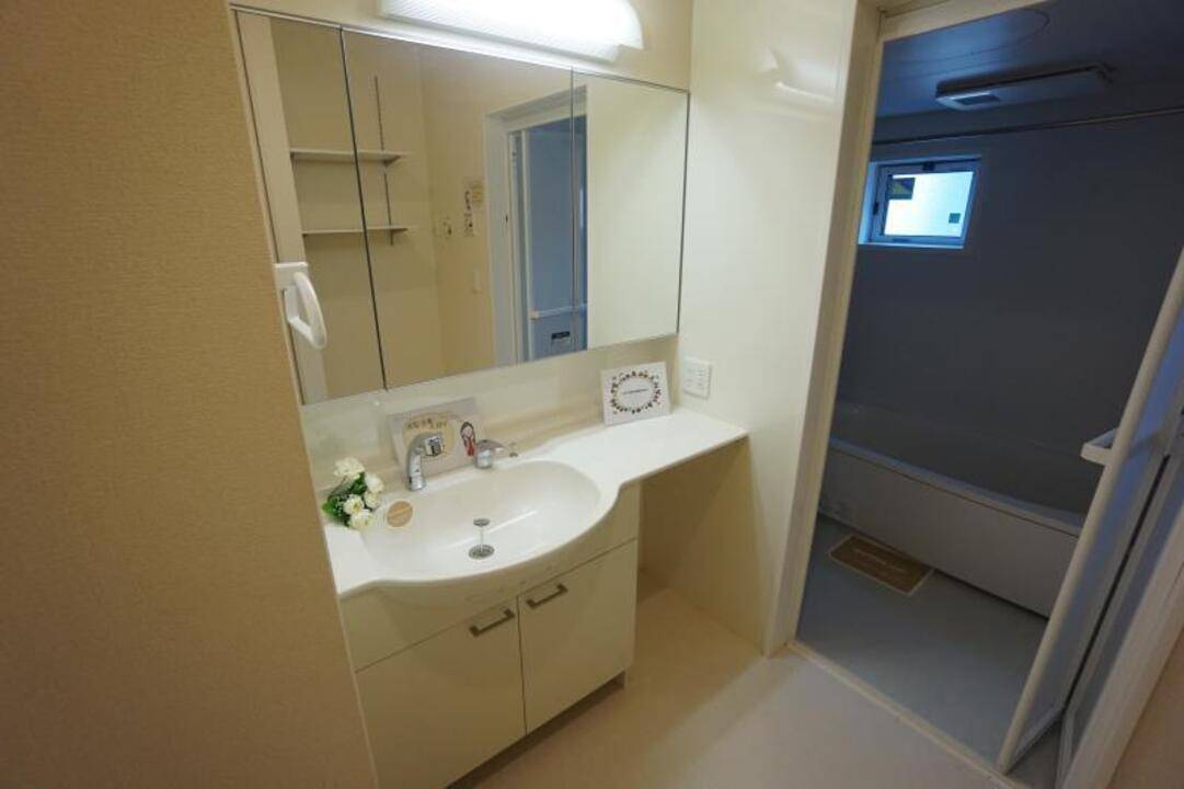 洗面設備　洗面所