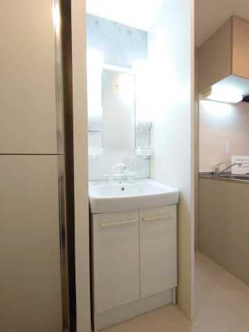 洗面設備　エルシア中野