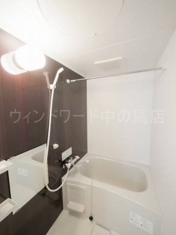 バス・シャワールーム　詳細は、ウィンドワード中の島店までご相談下さい。