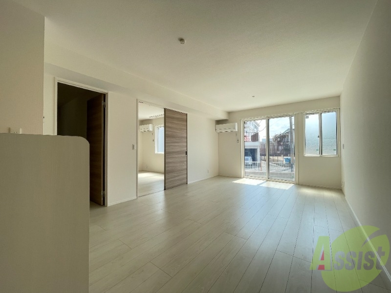 居室・リビング　同仕様施工物件、実物とは異なります。