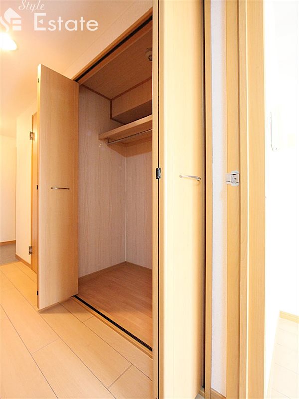 収納　クローゼット