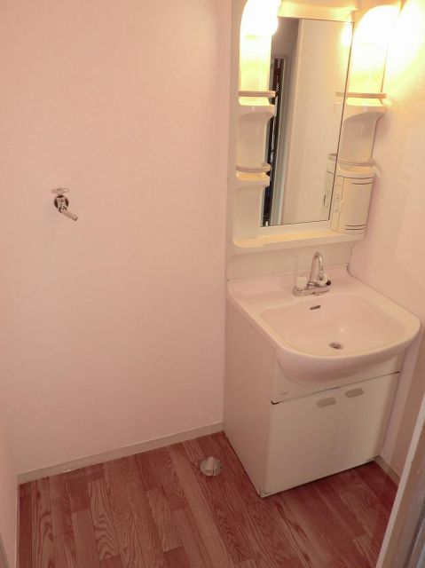 洗面設備　洗面化粧台