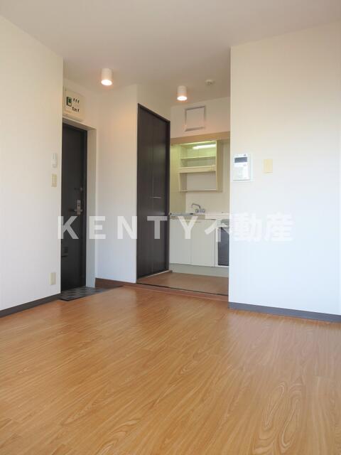 その他部屋・スペース　落ち着いて過ごせるお部屋なので、寝室にいかがでしょうか