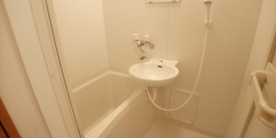 バス・シャワールーム　設備・使用は号室により異なる為、現況を優先致します。