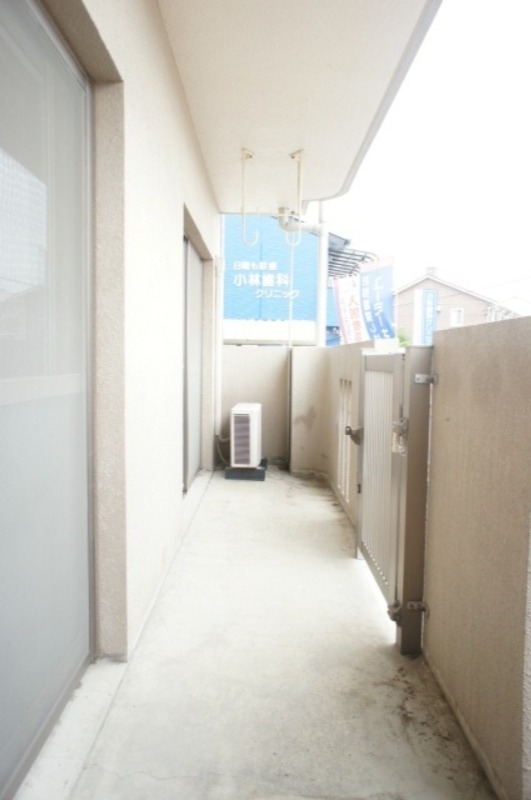 バルコニー　図面と現状に相違がある場合には現状を優先