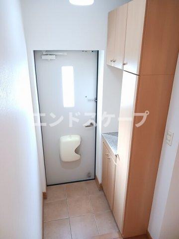 玄関　高崎、前橋のお部屋探しはエンドスケープまで！お客様の理想お聞